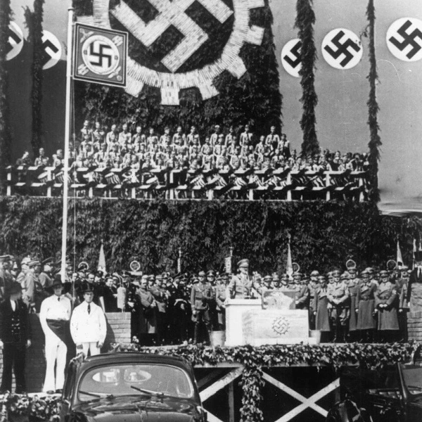 Discurso de Hitler en la inauguración de la planta de Volkswagen