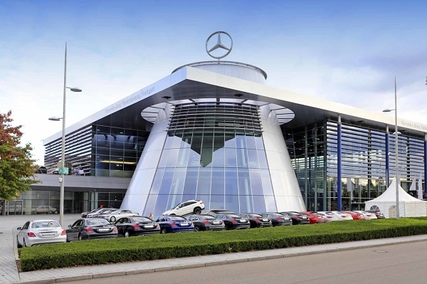 Sede de Mercedes-Benz