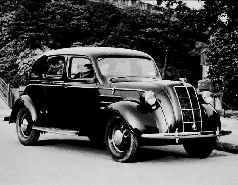Primer automóvil de pasajeros Toyota Modelo AA 1936