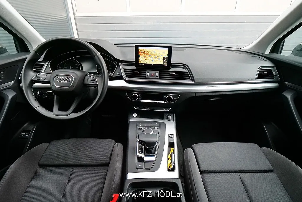 Audi Q5 50 TFSI e PHEV quattro Sport*S-line* Image 9