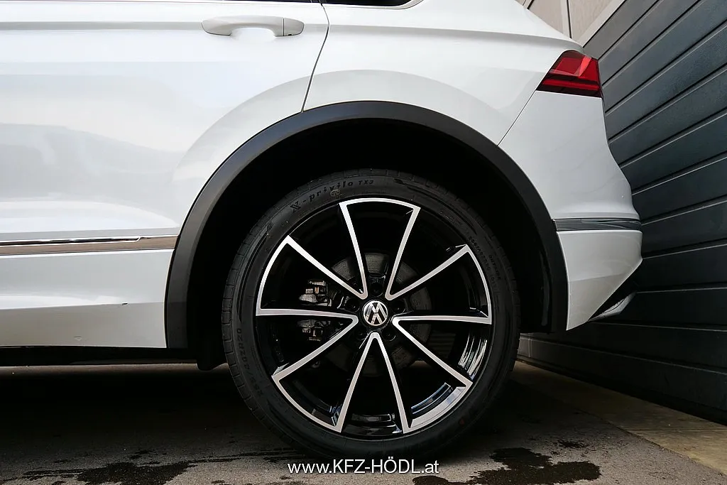 Volkswagen Tiguan 2,0 TDI SCR 4Motion Highline DSG*R-line* Image 8