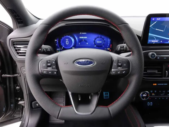 Ford Focus 1.0 155 MHEV Hybrid EcoBoost 5D ST-Line X + Virtual + GPS + ALU 18 Image 10