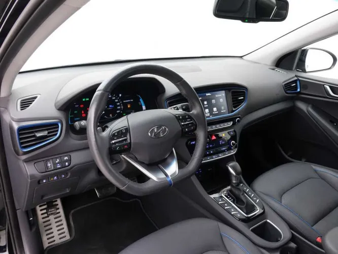 Hyundai Ioniq 1.6 GDi PHEV 26gr Hybrid Executive + GPS + Leder/Cuir + LED Lights Image 9