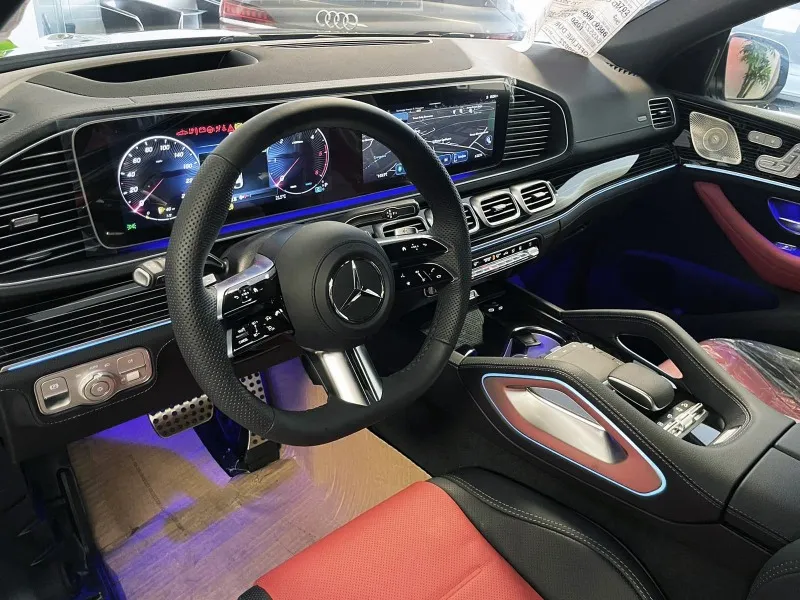 Mercedes-Benz GLE 450d AMG Coupe =MGT Conf= E-Active Body Control Image 5