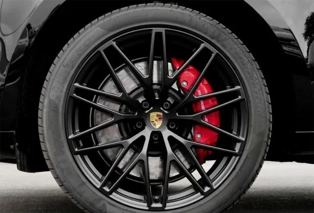 Porsche Macan GTS =Sport Chrono= Distronic/Panorama Гаранция Image 5