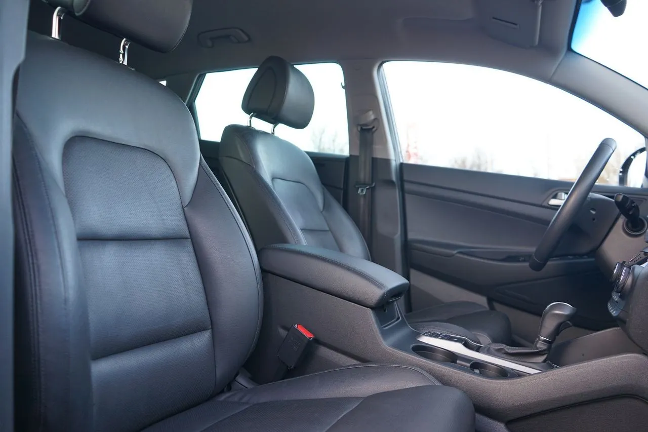 Hyundai Tucson 1.6 Premium 4WD Aut....  Image 7