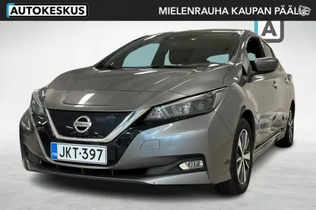Nissan Leaf Acenta 40 kWh FI * Mukautuva vakkari / Navi *