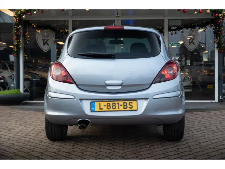Opel Corsa 1.4-16V Edition  Image 5