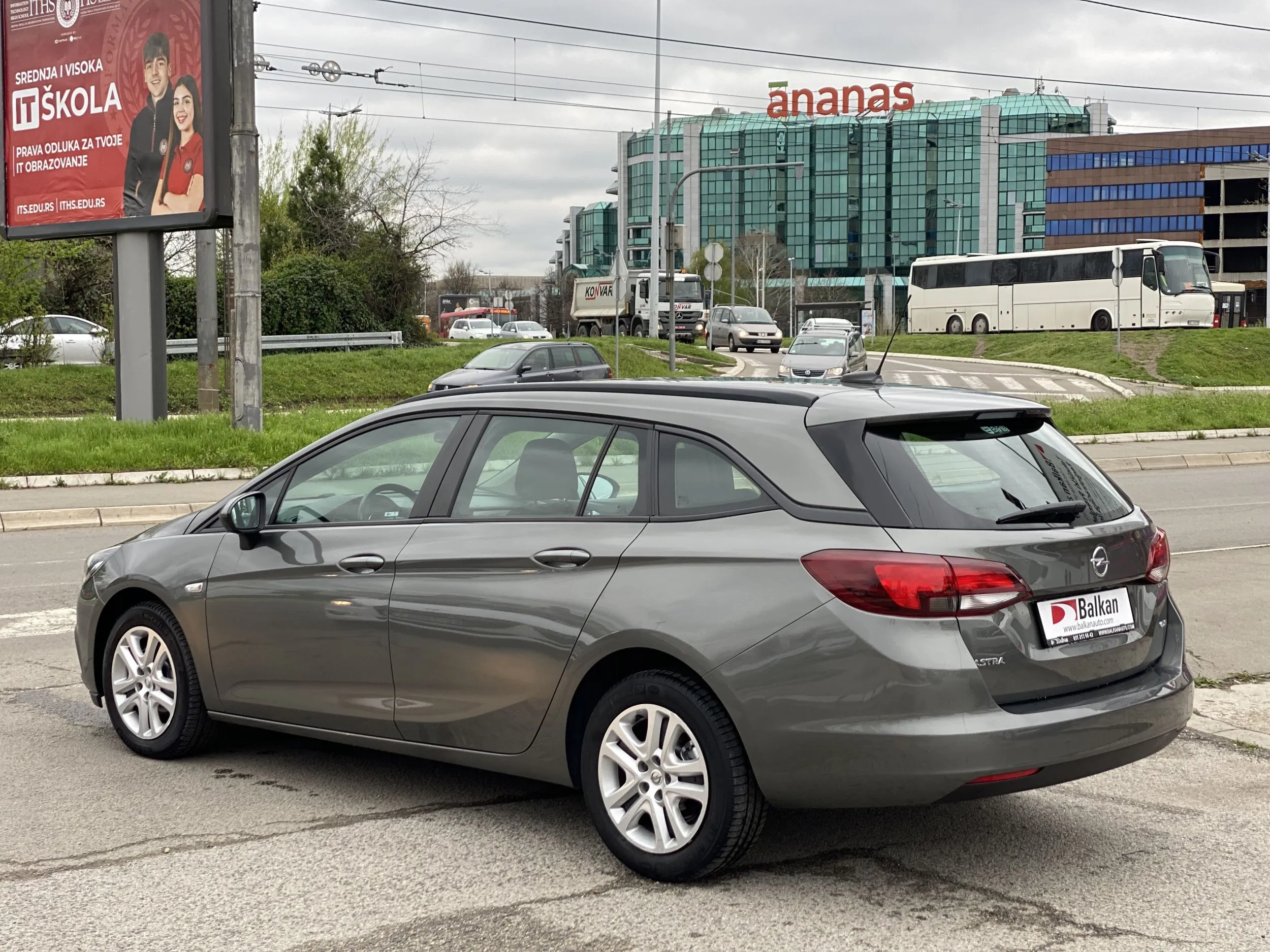 Opel Astra 1.6 CDTI/LED Image 7