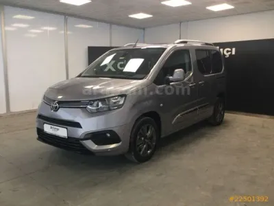 Toyota Proace City 1.5 D Passion X-Pack